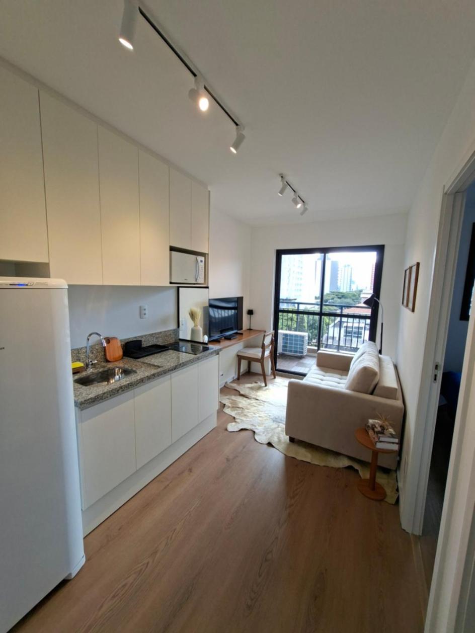 Em Moema - Ao Lado Do Aeroporto E Parque Ibirapuera Apartamento