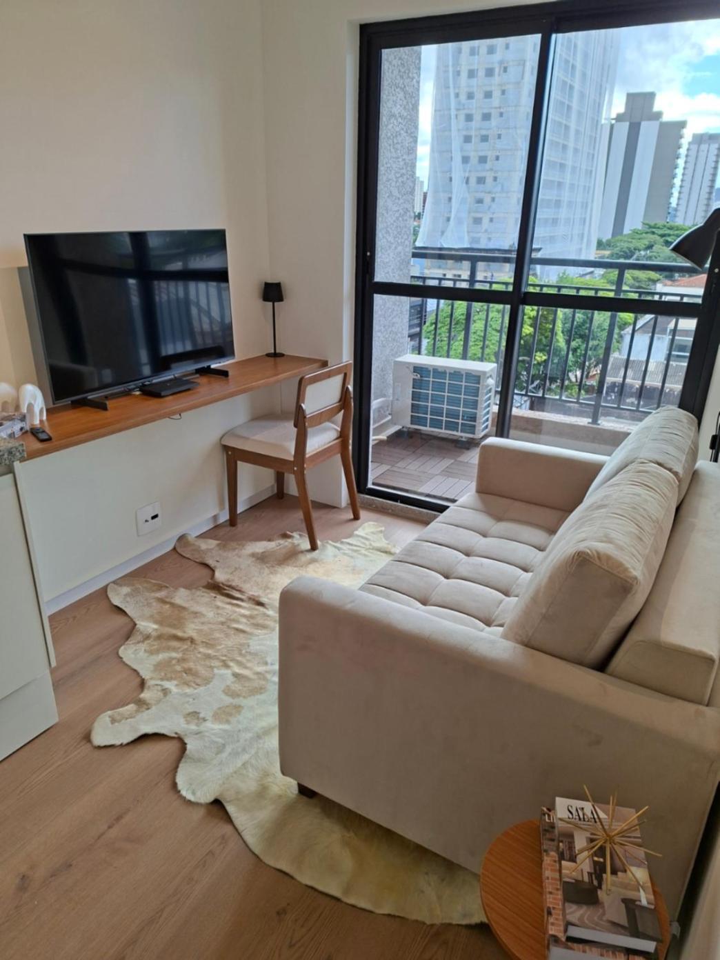 Apartamento Em Moema - Ao Lado Do Aeroporto E Parque Ibirapuera