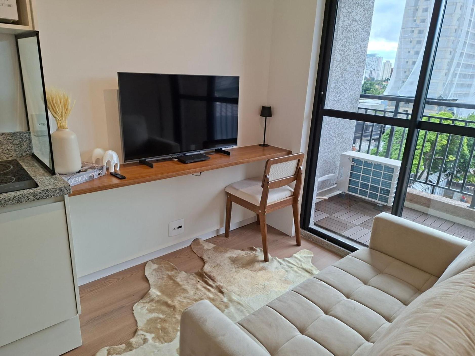 Em Moema - Ao Lado Do Aeroporto E Parque Ibirapuera Apartamento São Paulo